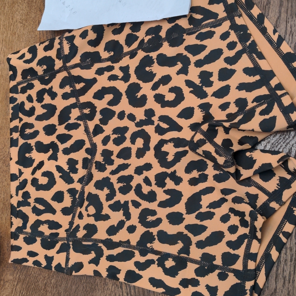 Balance athletica shorts